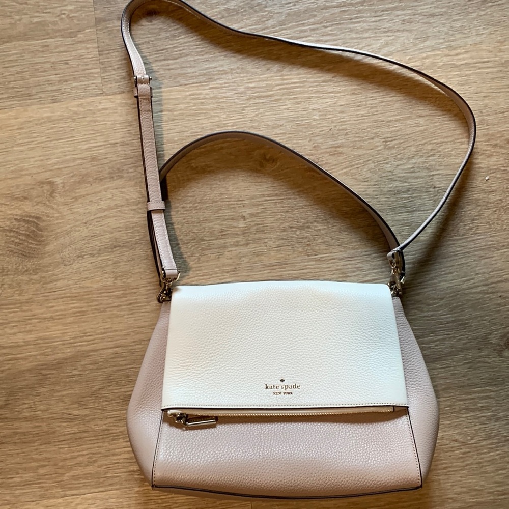 Kate spade hand bag